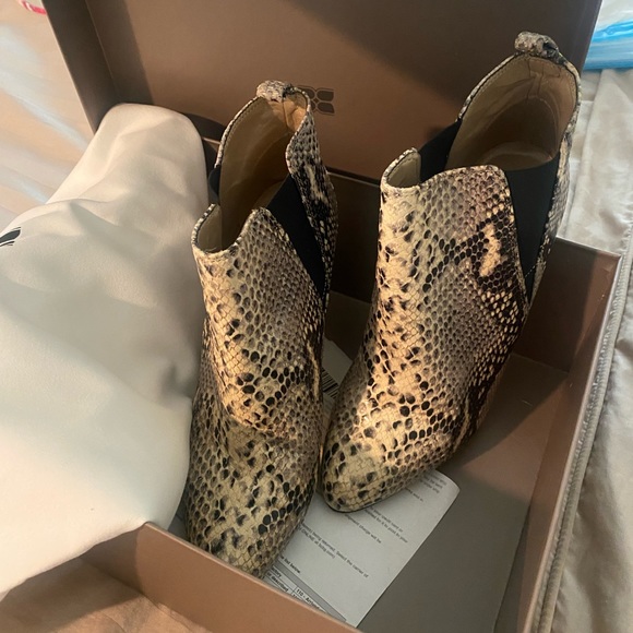 Tilly High Heel snake Embossed booty - Picture 3 of 11